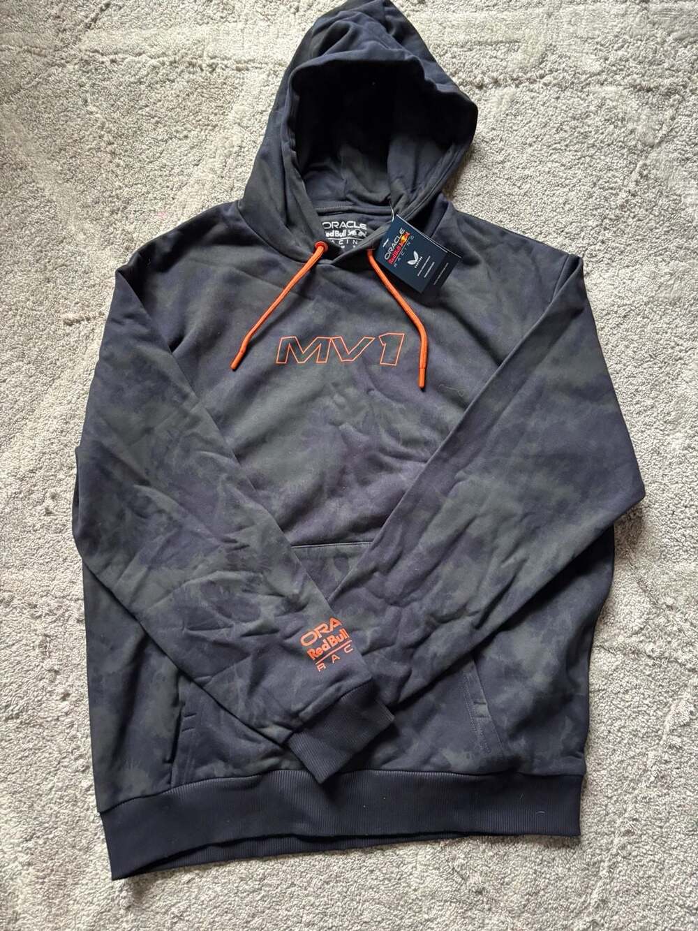 Castore Oracle Red Bull Racing MV1 Hoodie Size L Black Camo Max Verstappen NWT